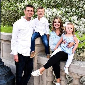 Meet your Posher, Holly